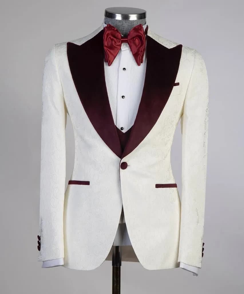 2 Buttons Burgundy Lapel — fabric detail