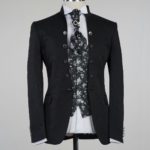 Black buttons Blazer